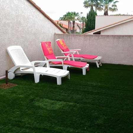 Clos 373 Mit Terrasse By Interhome